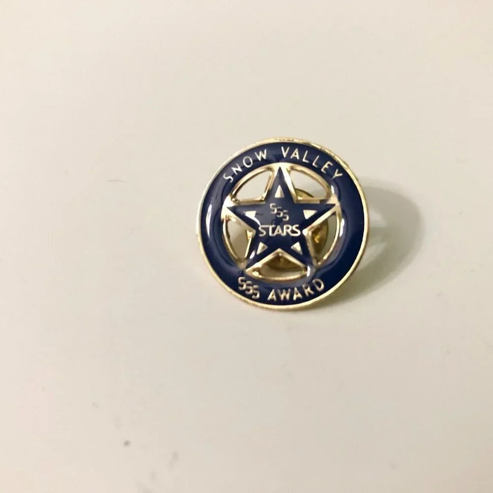 Vintage Snow Valley SSS Stars Award Pin Souvenir
